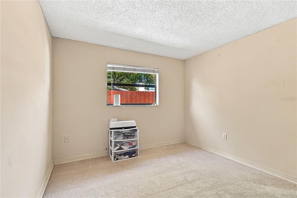 En Venta: $529,900 (4 camas, 2 baños, 1792 Pies cuadrados)