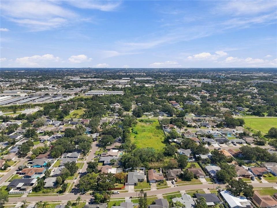 En Venta: $529,900 (4 camas, 2 baños, 1792 Pies cuadrados)