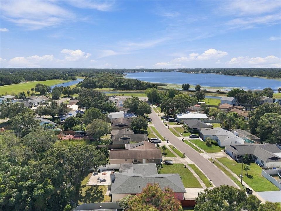 En Venta: $529,900 (4 camas, 2 baños, 1792 Pies cuadrados)