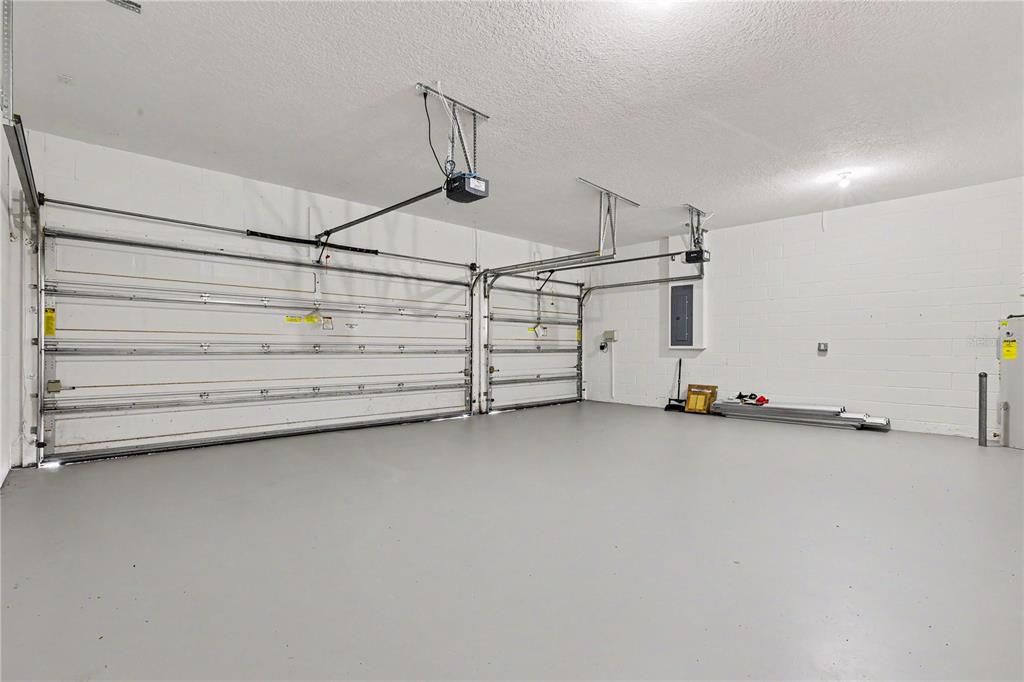 На продажу: $569,900 (6 спален, 4 ванн, 3952 Квадратных фут)