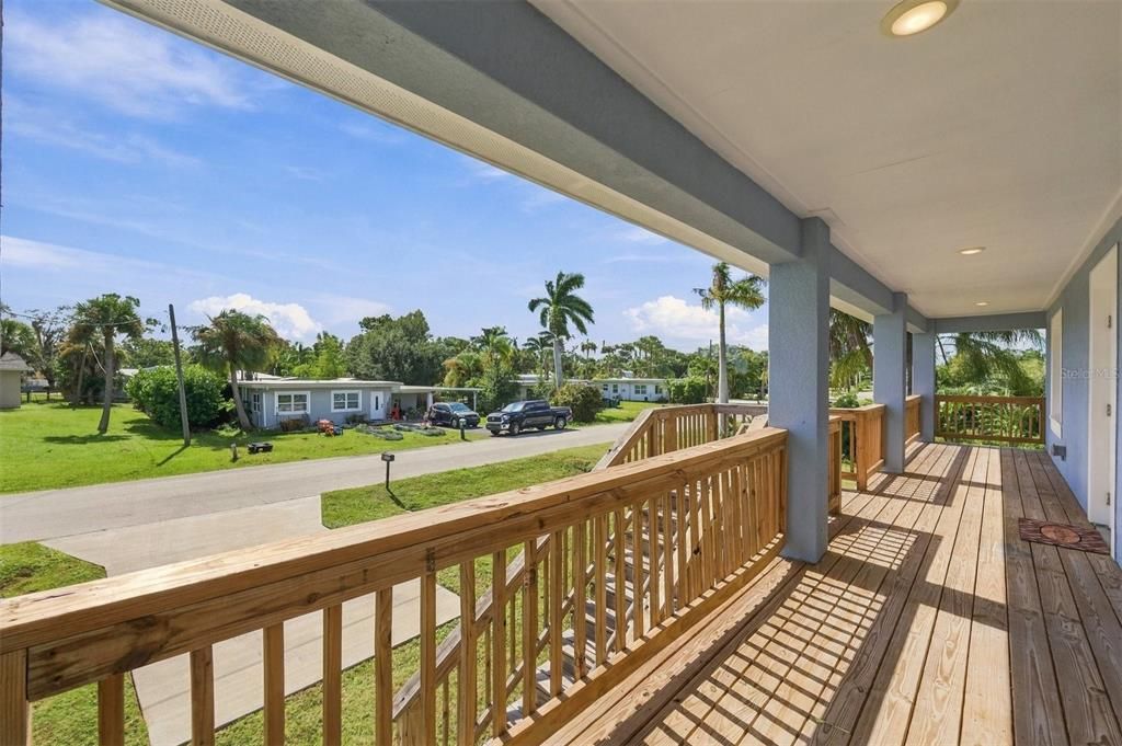 For Sale: $399,000 (3 beds, 2 baths, 1656 Square Feet)