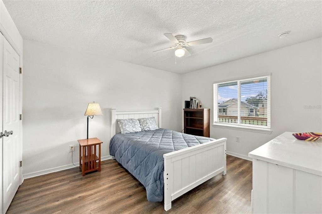 For Sale: $399,000 (3 beds, 2 baths, 1656 Square Feet)