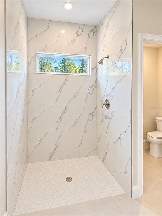 For Sale: $336,995 (4 beds, 3 baths, 1865 Square Feet)