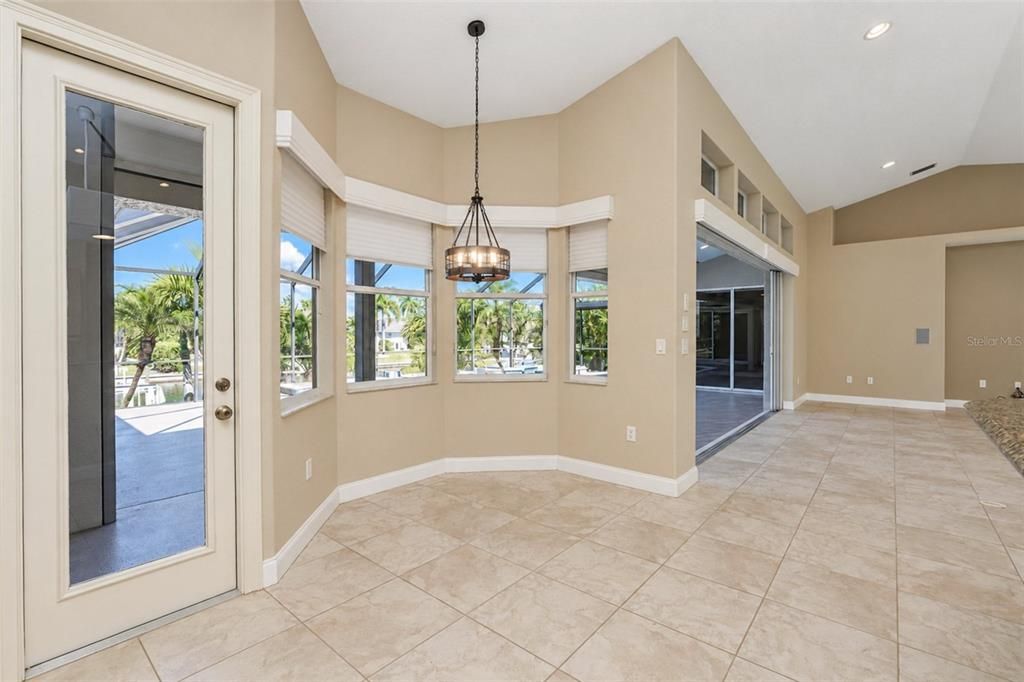 For Sale: $849,000 (3 beds, 2 baths, 2346 Square Feet)