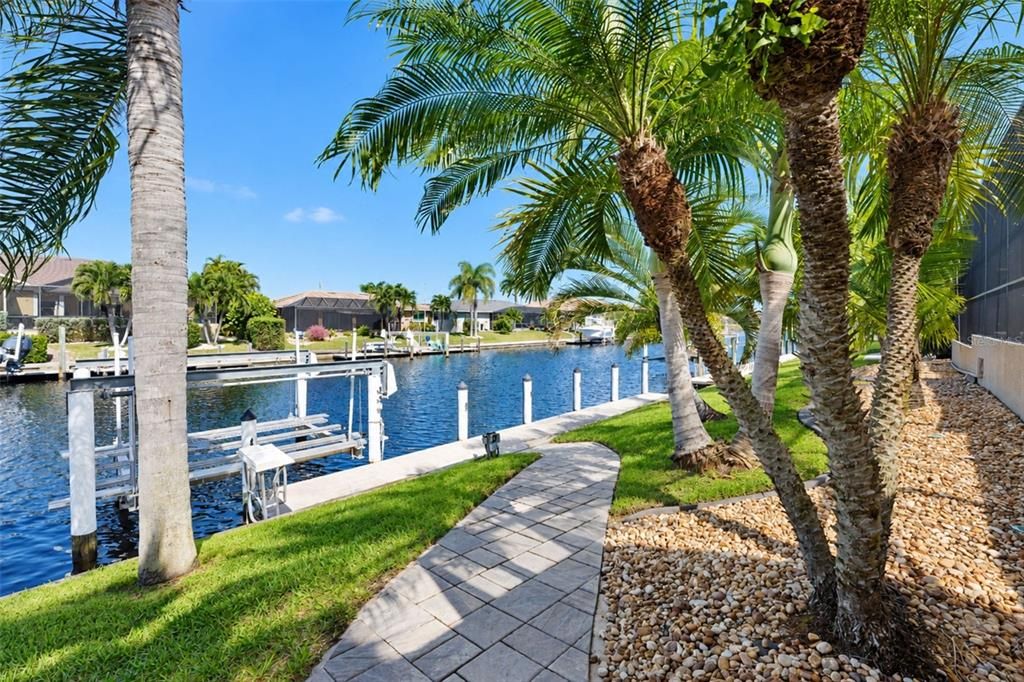 For Sale: $849,000 (3 beds, 2 baths, 2346 Square Feet)