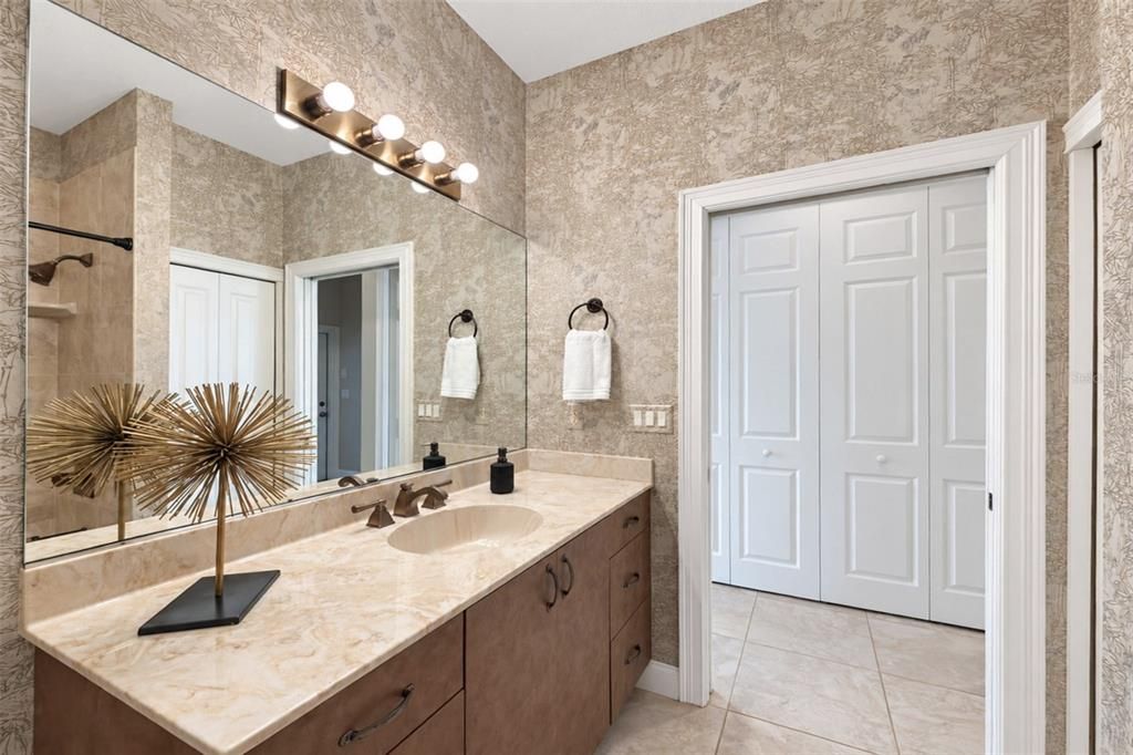 For Sale: $849,000 (3 beds, 2 baths, 2346 Square Feet)