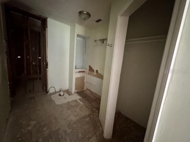На продажу: $250,000 (3 спален, 2 ванн, 1971 Квадратных фут)