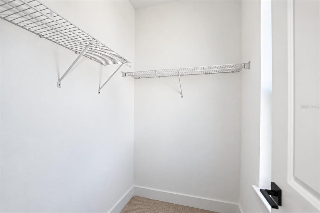 For Sale: $829,000 (3 beds, 2 baths, 2172 Square Feet)