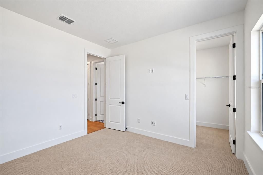 For Sale: $829,000 (3 beds, 2 baths, 2172 Square Feet)