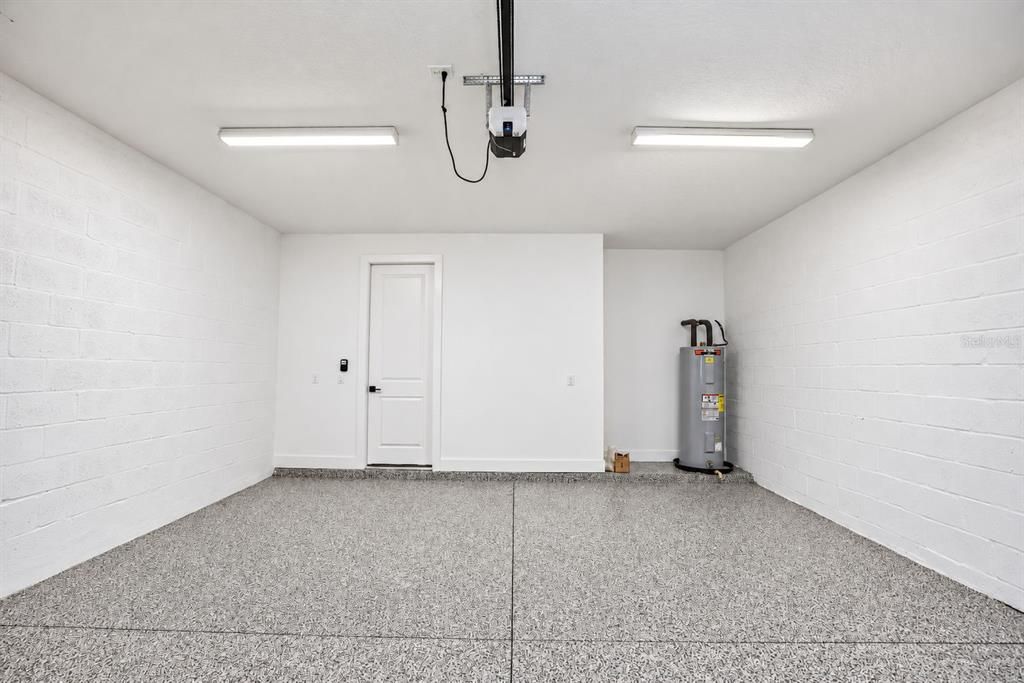 For Sale: $829,000 (3 beds, 2 baths, 2172 Square Feet)