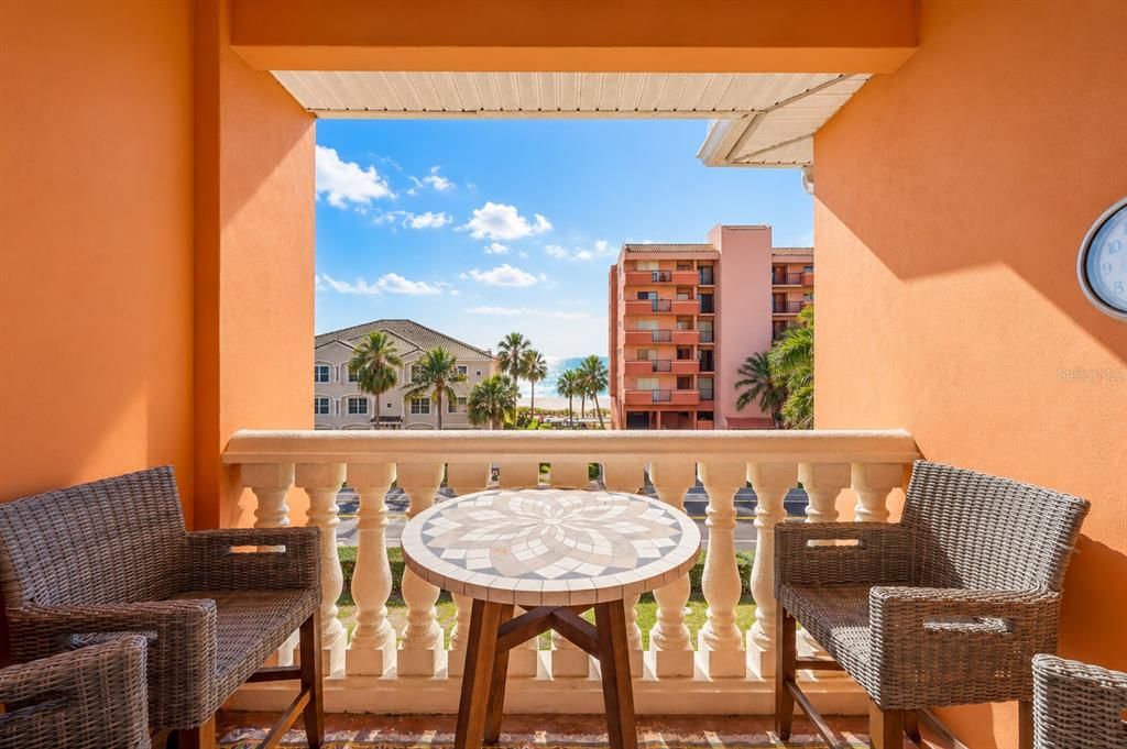For Sale: $1,099,000 (3 beds, 3 baths, 2873 Square Feet)
