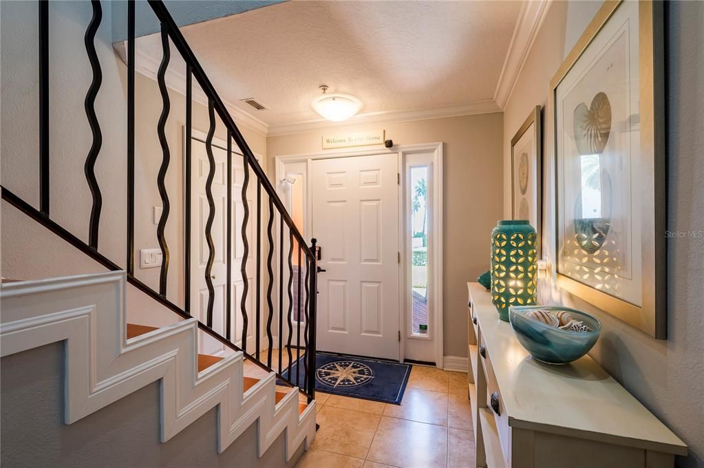 For Sale: $1,099,000 (3 beds, 3 baths, 2873 Square Feet)