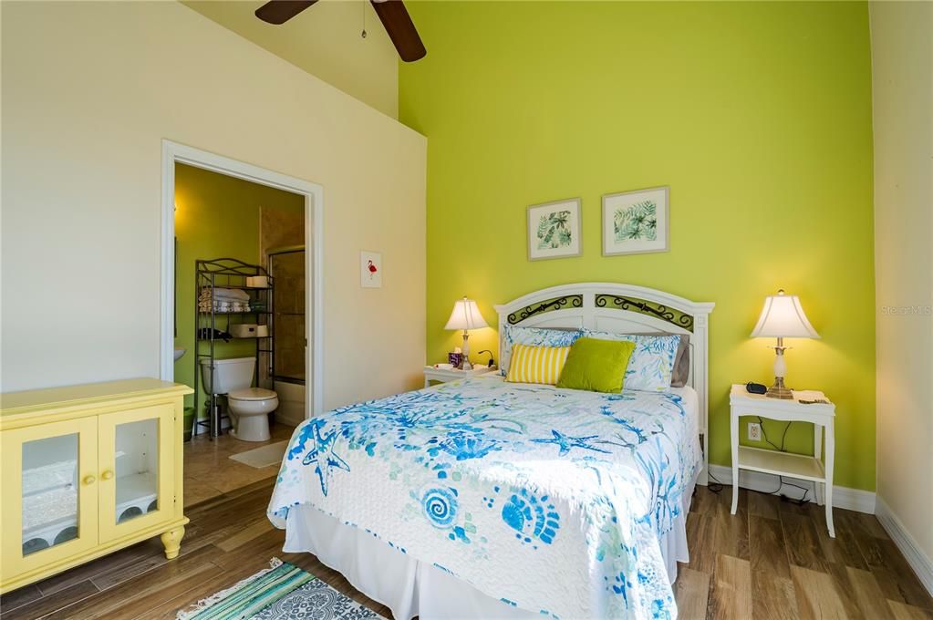 For Sale: $1,099,000 (3 beds, 3 baths, 2873 Square Feet)