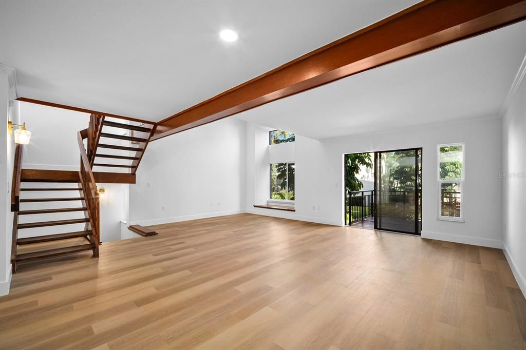 For Sale: $499,900 (2 beds, 2 baths, 1728 Square Feet)