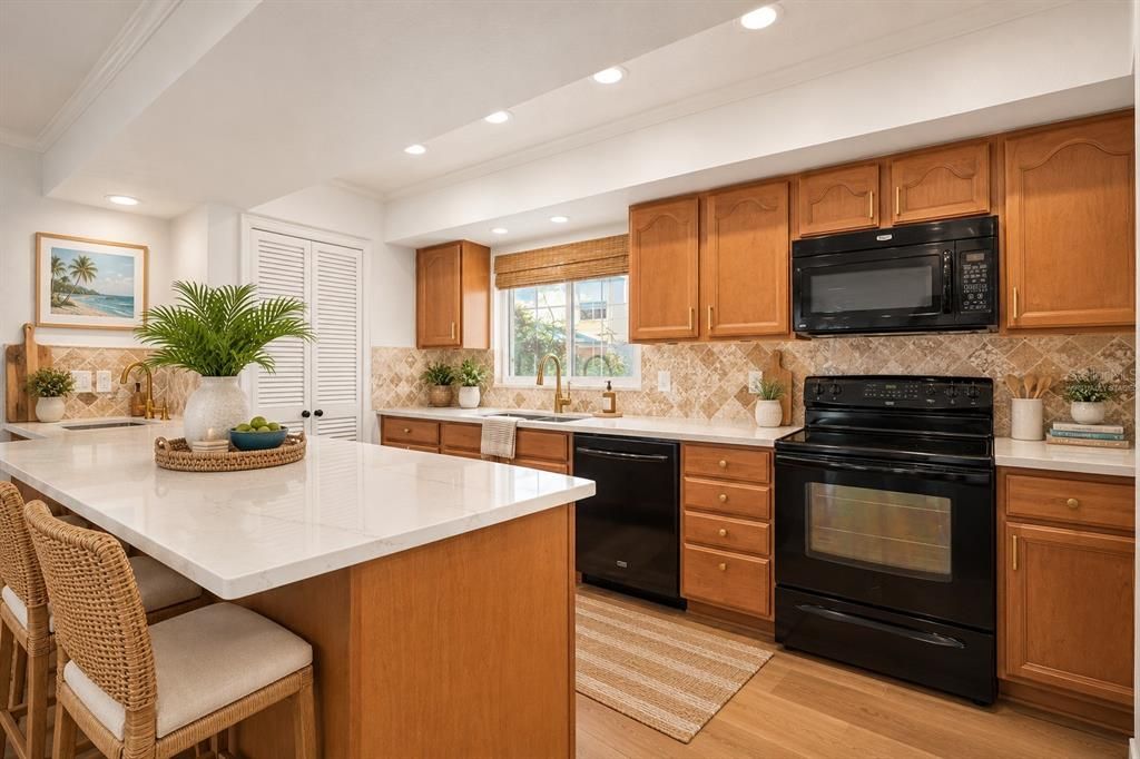 For Sale: $499,900 (2 beds, 2 baths, 1728 Square Feet)