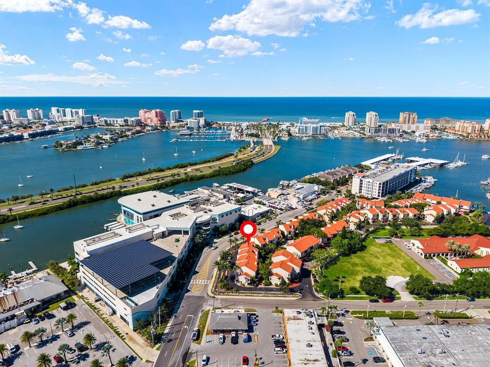 For Sale: $499,900 (2 beds, 2 baths, 1728 Square Feet)