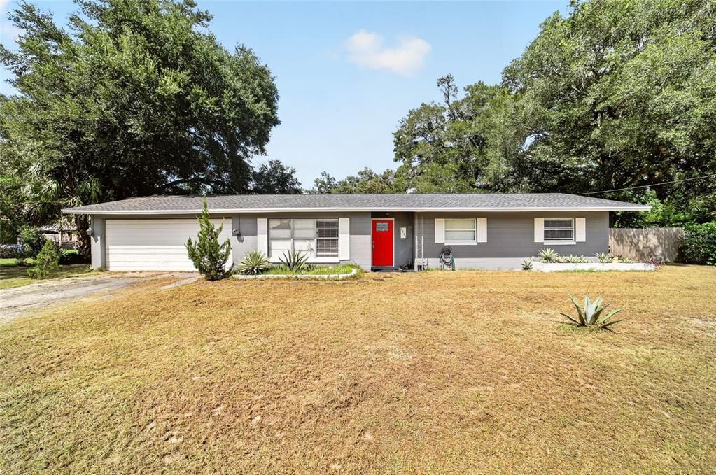For Sale: $272,000 (3 beds, 2 baths, 1412 Square Feet)