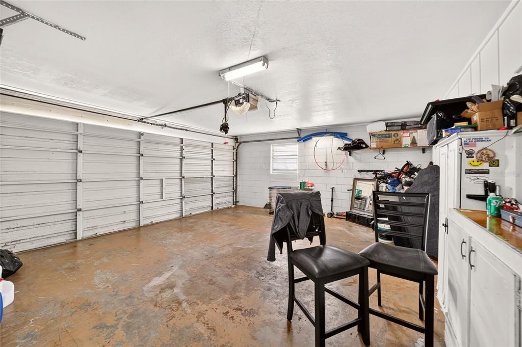For Sale: $272,000 (3 beds, 2 baths, 1412 Square Feet)