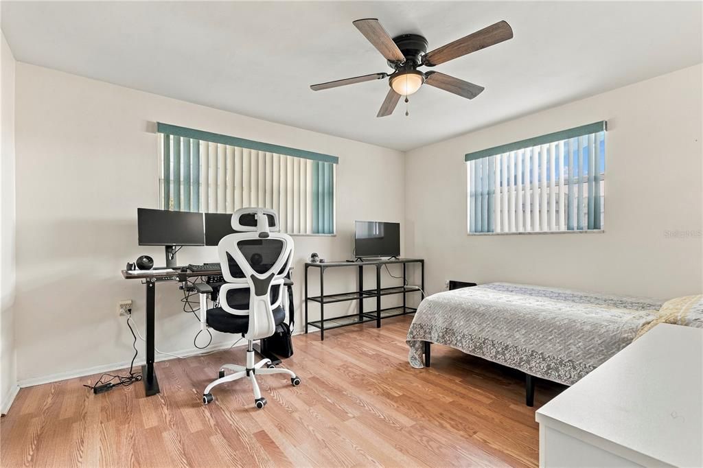 For Sale: $270,000 (3 beds, 2 baths, 1508 Square Feet)
