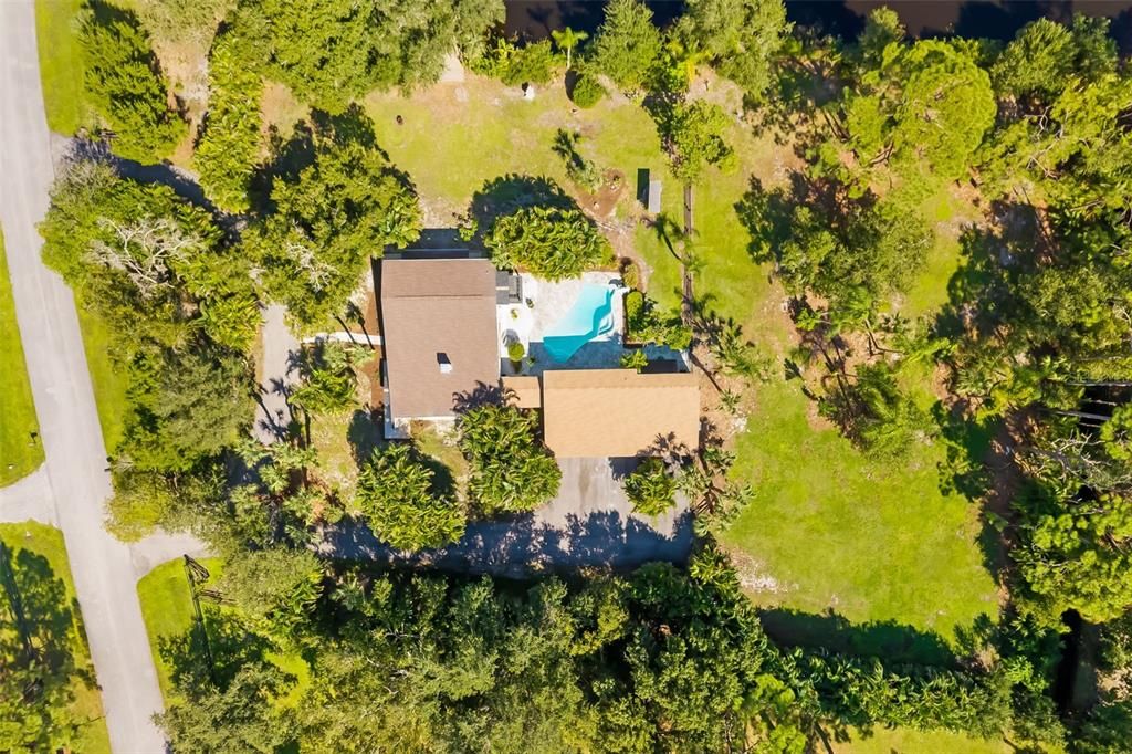 En Venta: $1,100,000 (4 camas, 3 baños, 2770 Pies cuadrados)