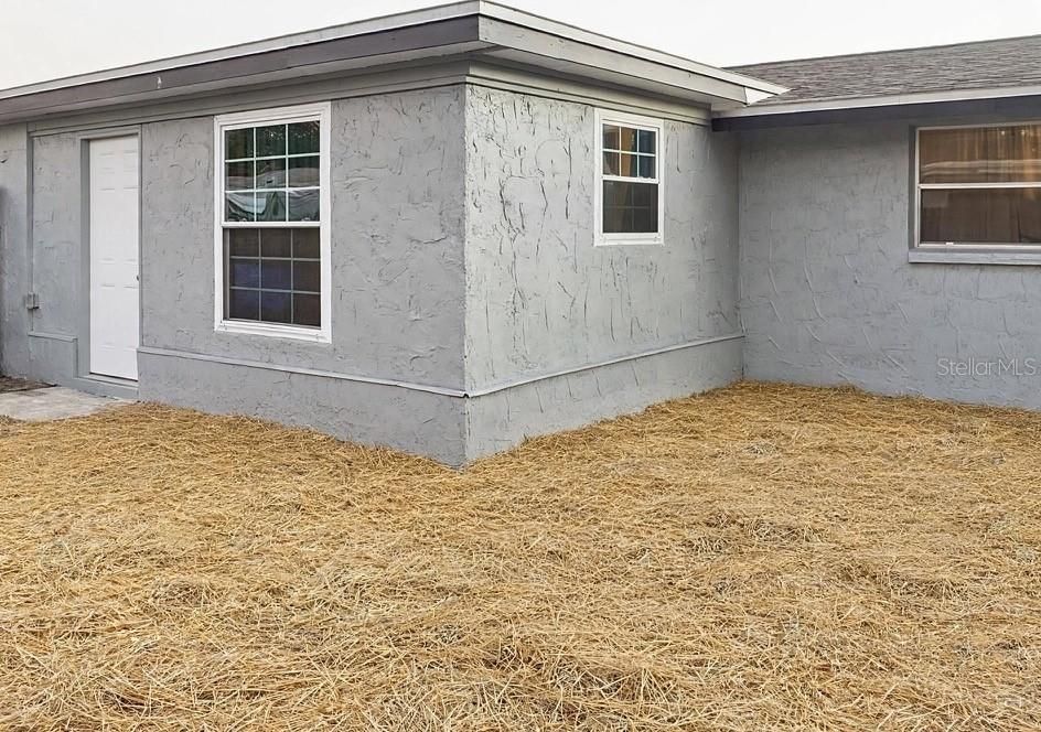 На продажу: $309,900 (4 спален, 2 ванн, 1550 Квадратных фут)