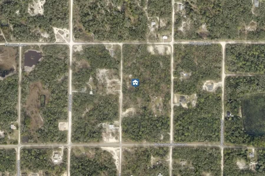 На продажу: $35,000 (1.16 acres)