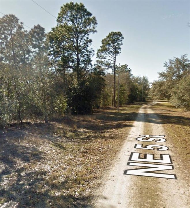 На продажу: $27,000 (0.45 acres)