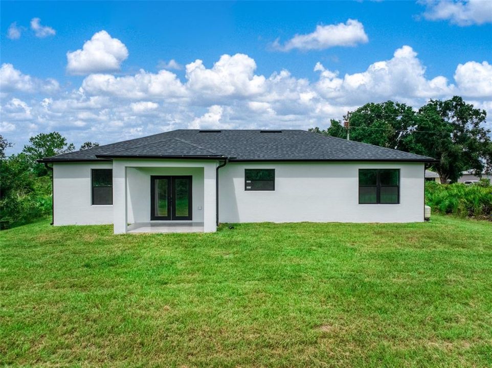 For Sale: $303,000 (3 beds, 2 baths, 1450 Square Feet)