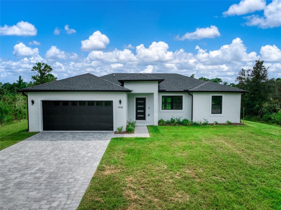 For Sale: $303,000 (3 beds, 2 baths, 1450 Square Feet)