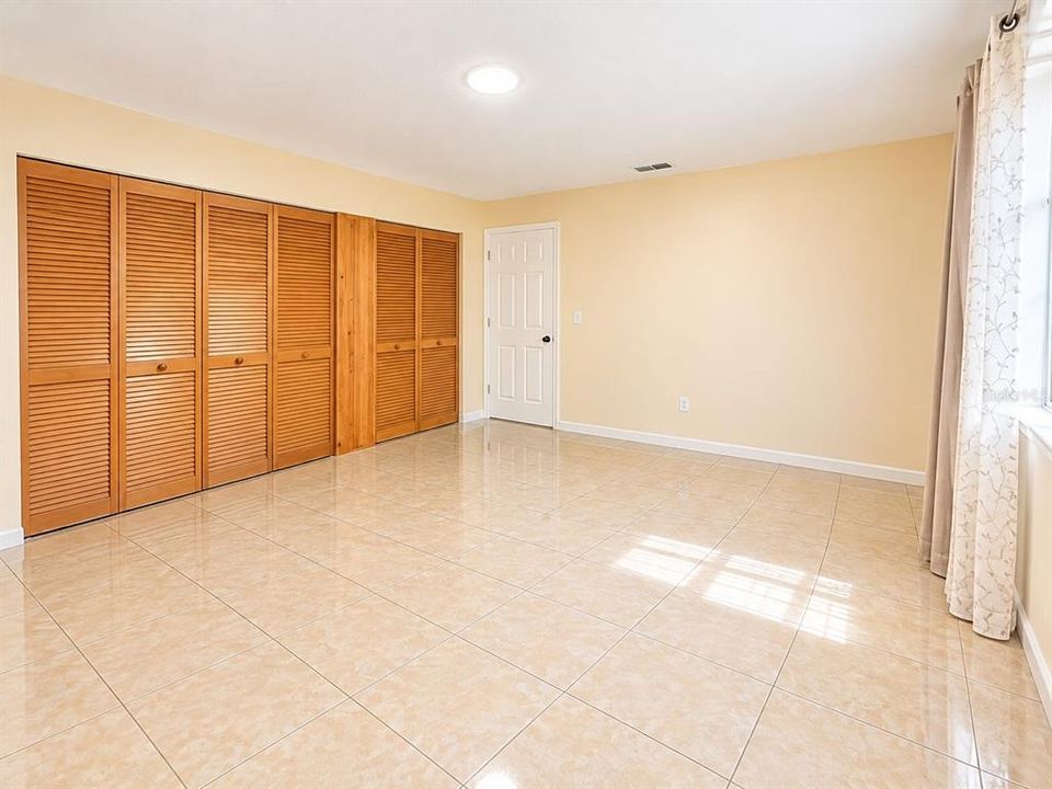 For Sale: $224,900 (3 beds, 2 baths, 1455 Square Feet)