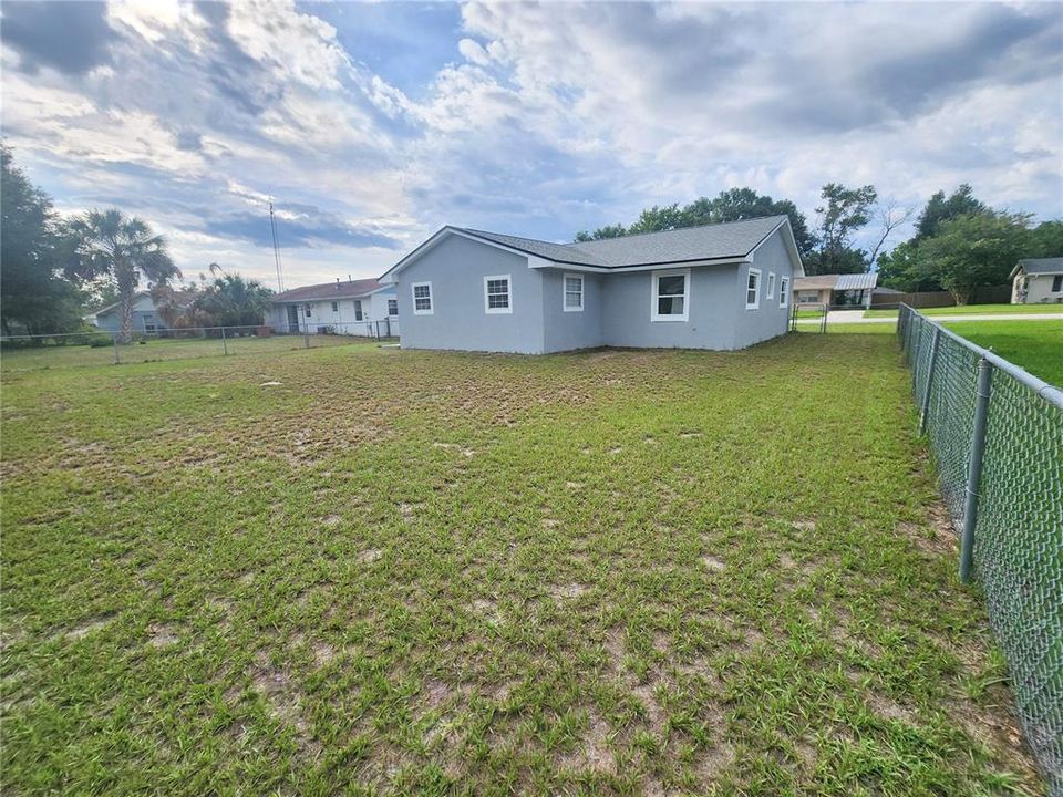 For Sale: $224,900 (3 beds, 2 baths, 1455 Square Feet)