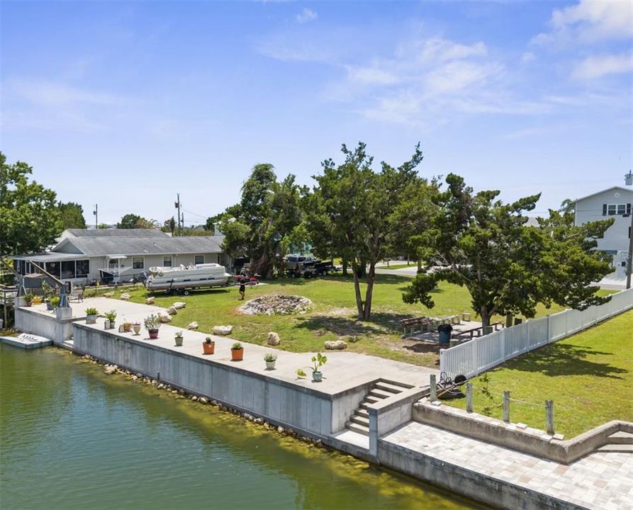 待售: $80,000 (0.11 acres)