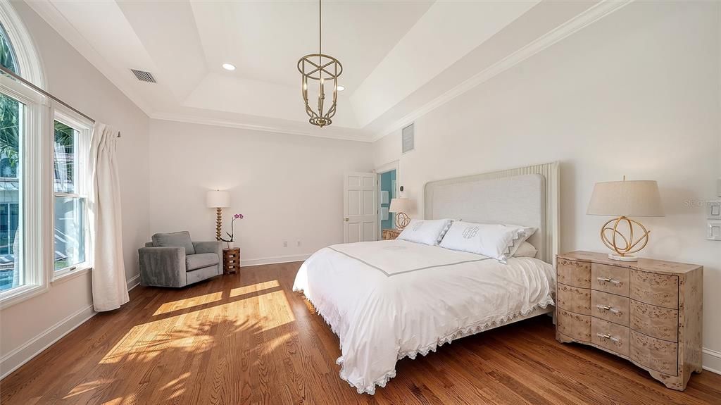 En Venta: $3,190,000 (5 camas, 5 baños, 5218 Pies cuadrados)