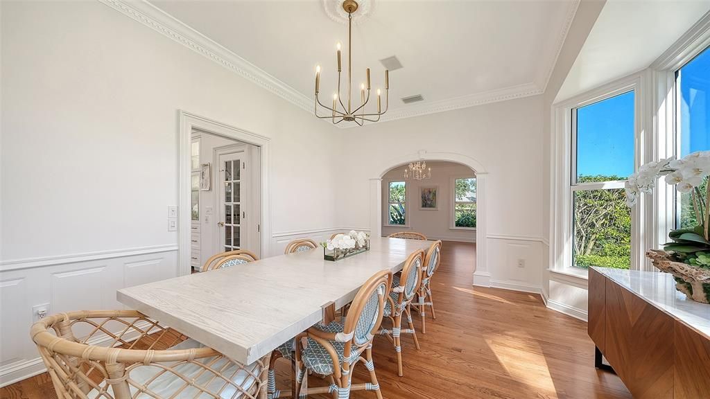 En Venta: $3,190,000 (5 camas, 5 baños, 5218 Pies cuadrados)