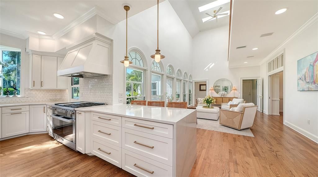 En Venta: $3,190,000 (5 camas, 5 baños, 5218 Pies cuadrados)