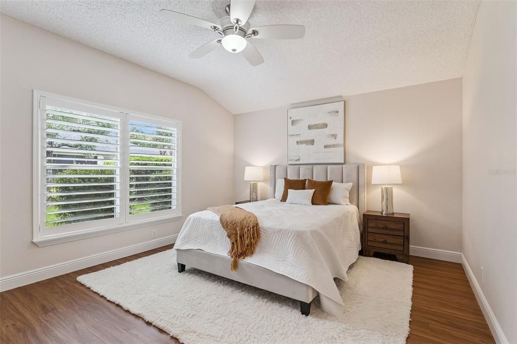 For Sale: $375,000 (3 beds, 2 baths, 2076 Square Feet)