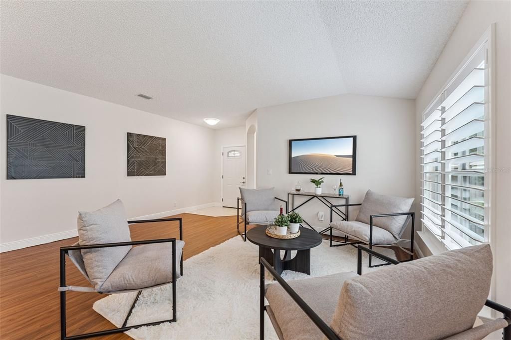 For Sale: $375,000 (3 beds, 2 baths, 2076 Square Feet)