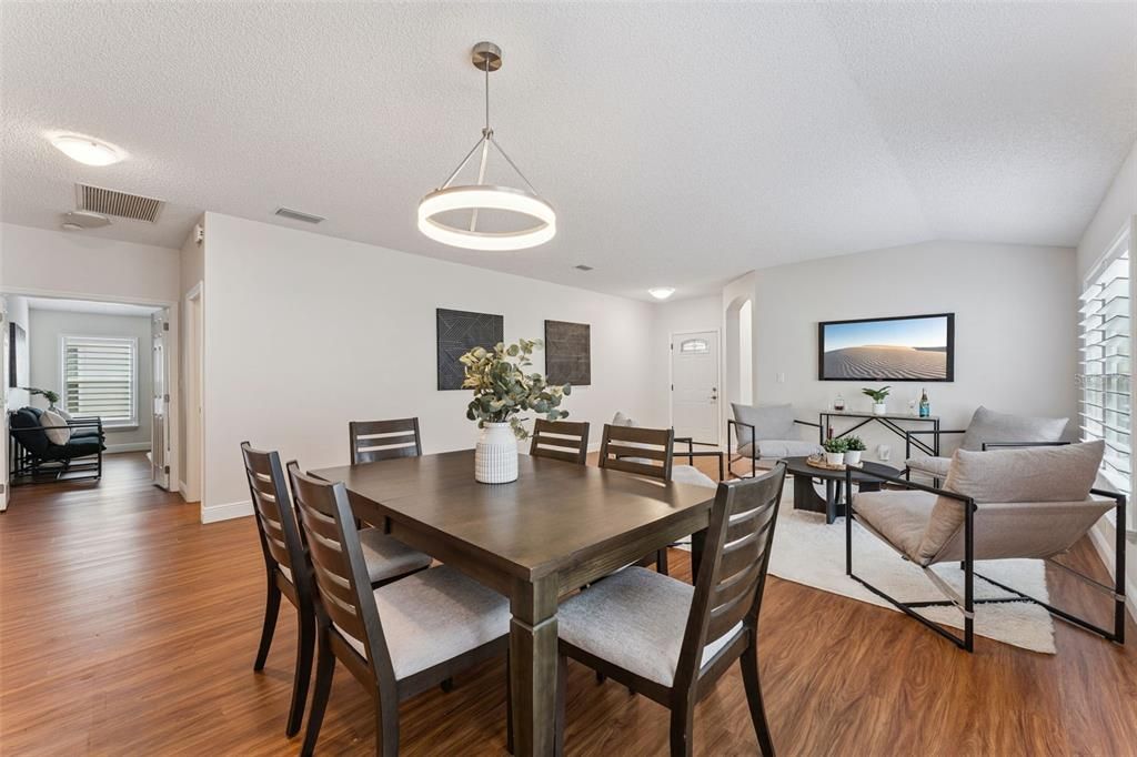For Sale: $375,000 (3 beds, 2 baths, 2076 Square Feet)