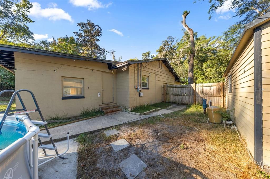 For Sale: $189,000 (3 beds, 1 baths, 1316 Square Feet)