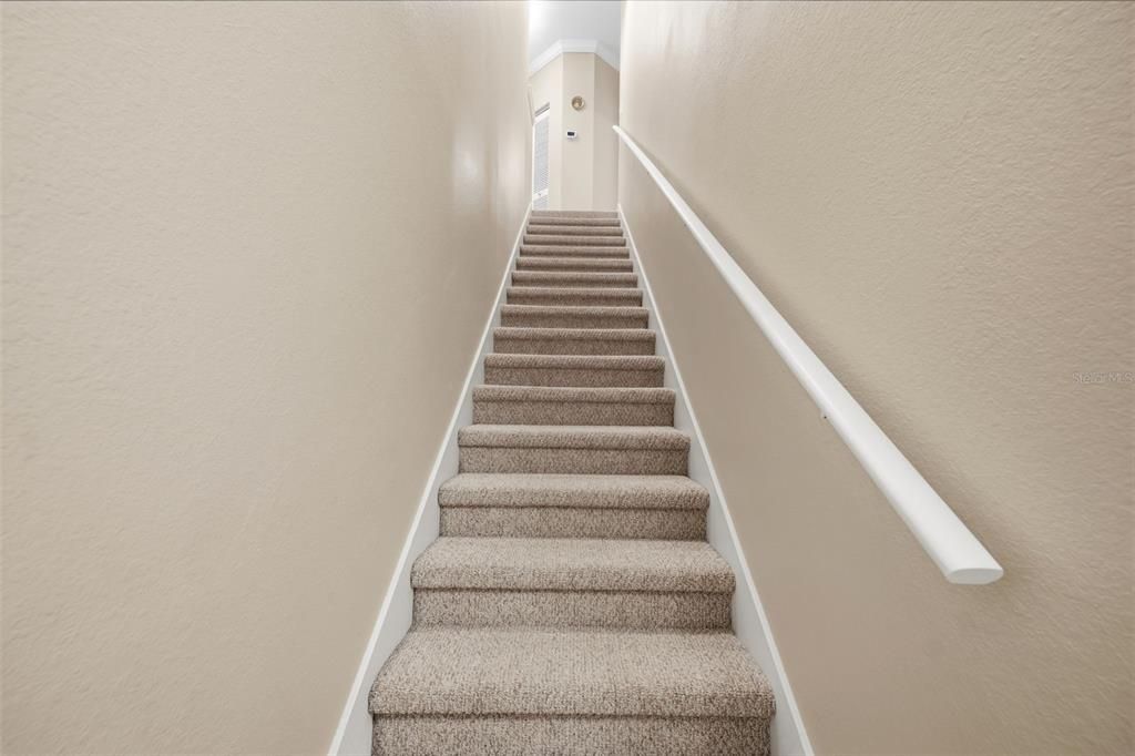For Sale: $282,900 (2 beds, 2 baths, 1155 Square Feet)