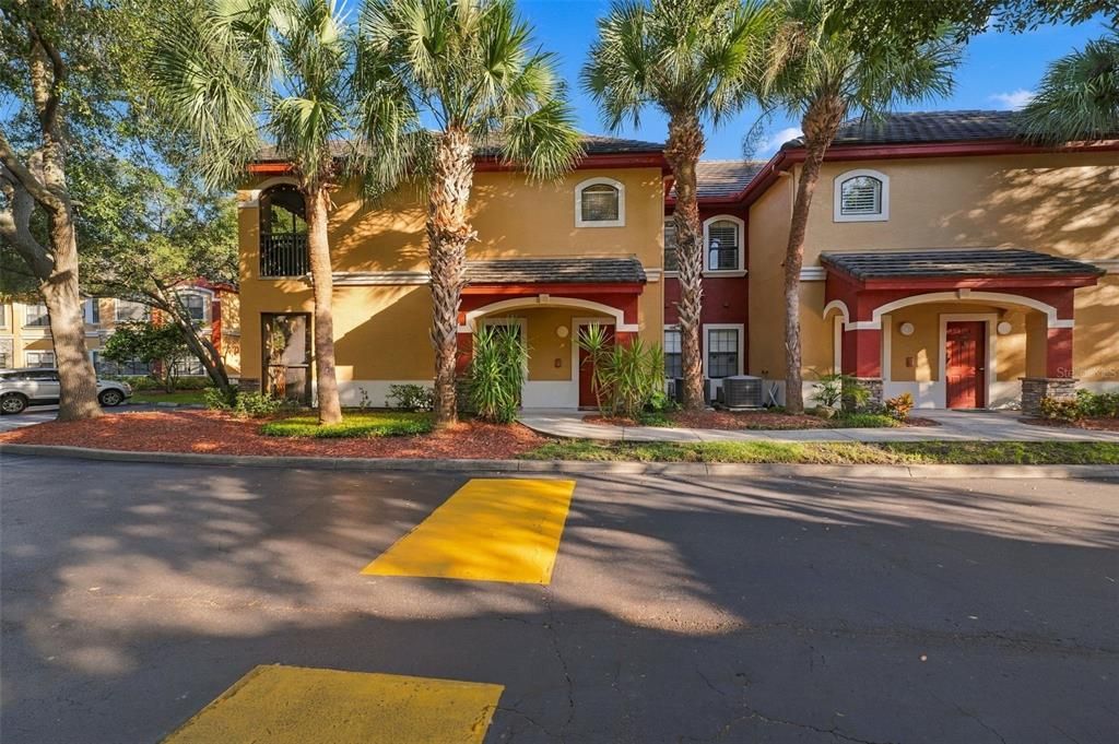For Sale: $282,900 (2 beds, 2 baths, 1155 Square Feet)