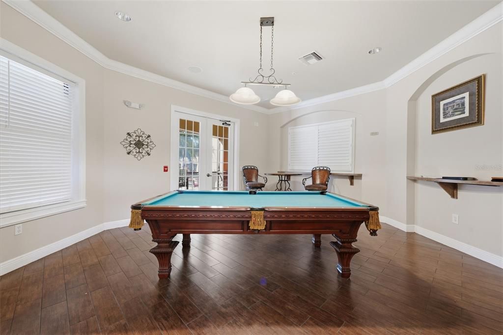 For Sale: $282,900 (2 beds, 2 baths, 1155 Square Feet)