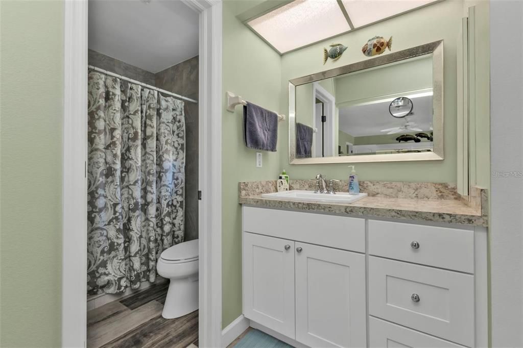 For Sale: $449,000 (2 beds, 2 baths, 1286 Square Feet)