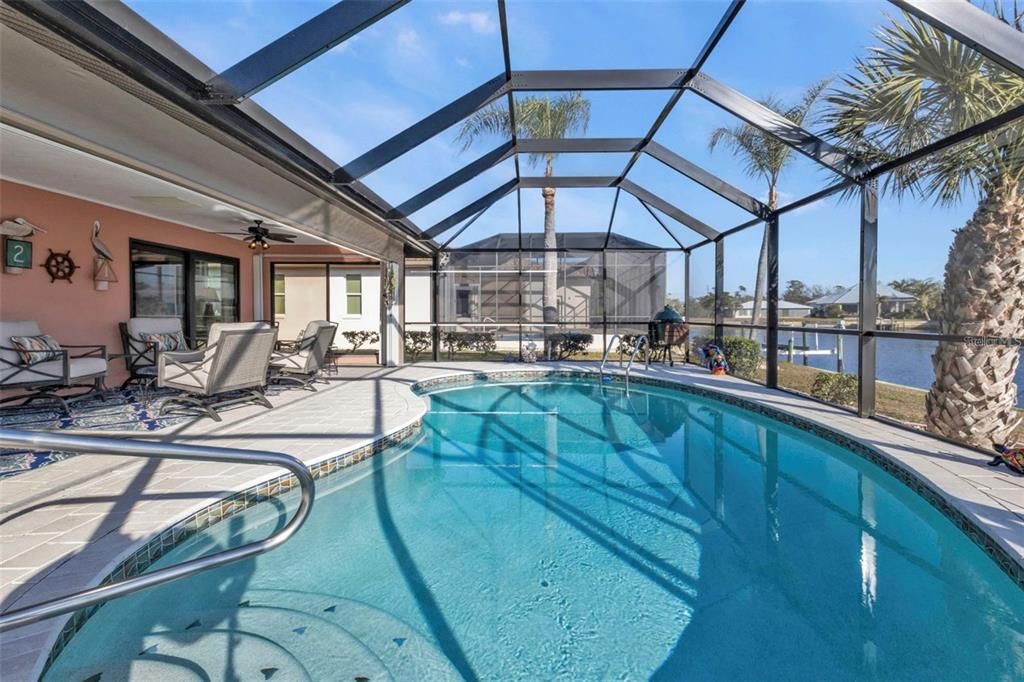 For Sale: $449,000 (2 beds, 2 baths, 1286 Square Feet)