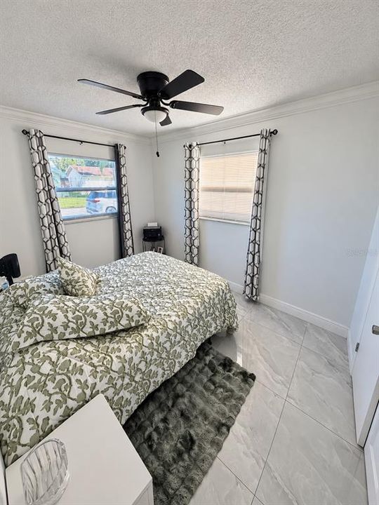 For Sale: $369,900 (3 beds, 3 baths, 1552 Square Feet)