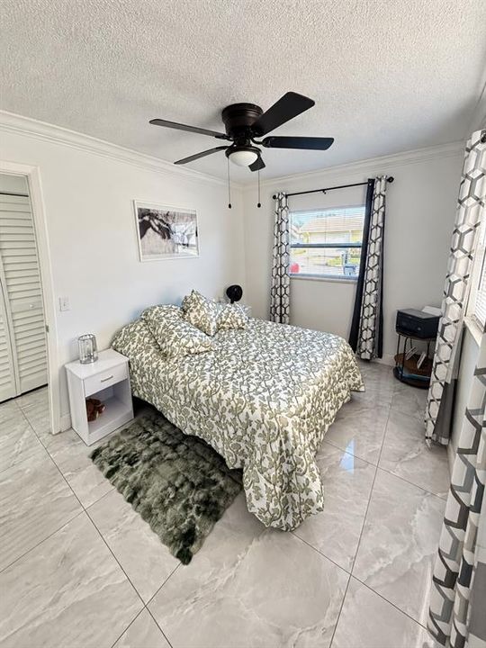 For Sale: $369,900 (3 beds, 3 baths, 1552 Square Feet)