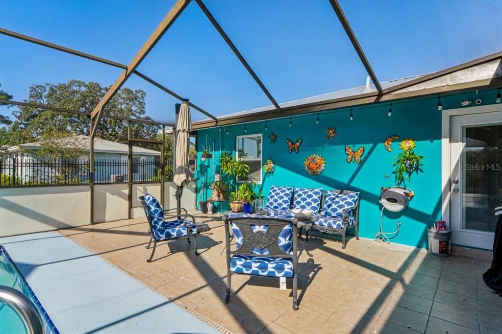 En Venta: $499,000 (3 camas, 2 baños, 2137 Pies cuadrados)