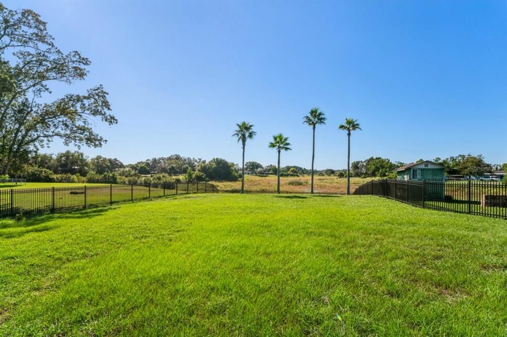 En Venta: $499,000 (3 camas, 2 baños, 2137 Pies cuadrados)