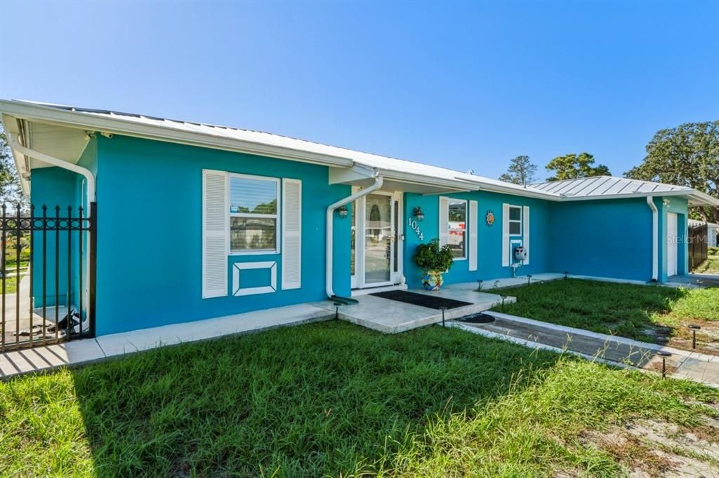 En Venta: $499,000 (3 camas, 2 baños, 2137 Pies cuadrados)