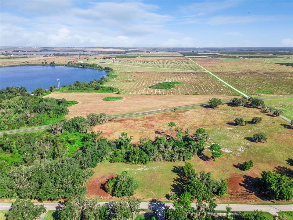 На продажу: $850,000 (17.10 acres)